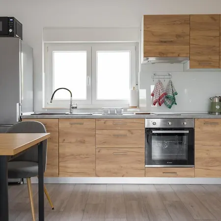 Ruby 2 Apartment