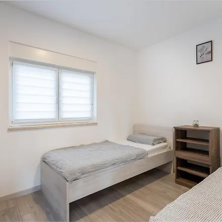 Ruby 2 Apartament *