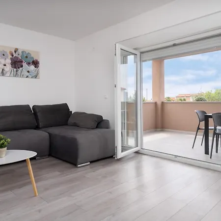 Apartment Ruby 2 Malinska