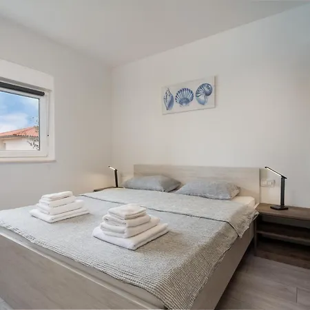 Apartament Ruby 2 Malinska